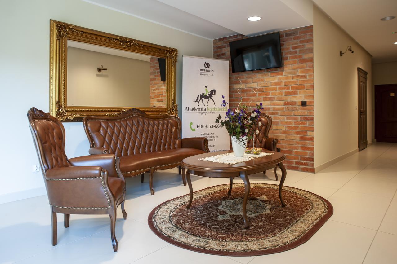 Hubertus Aparthotel & Restaurant & Horse Club Starogard Gdański 외부 사진