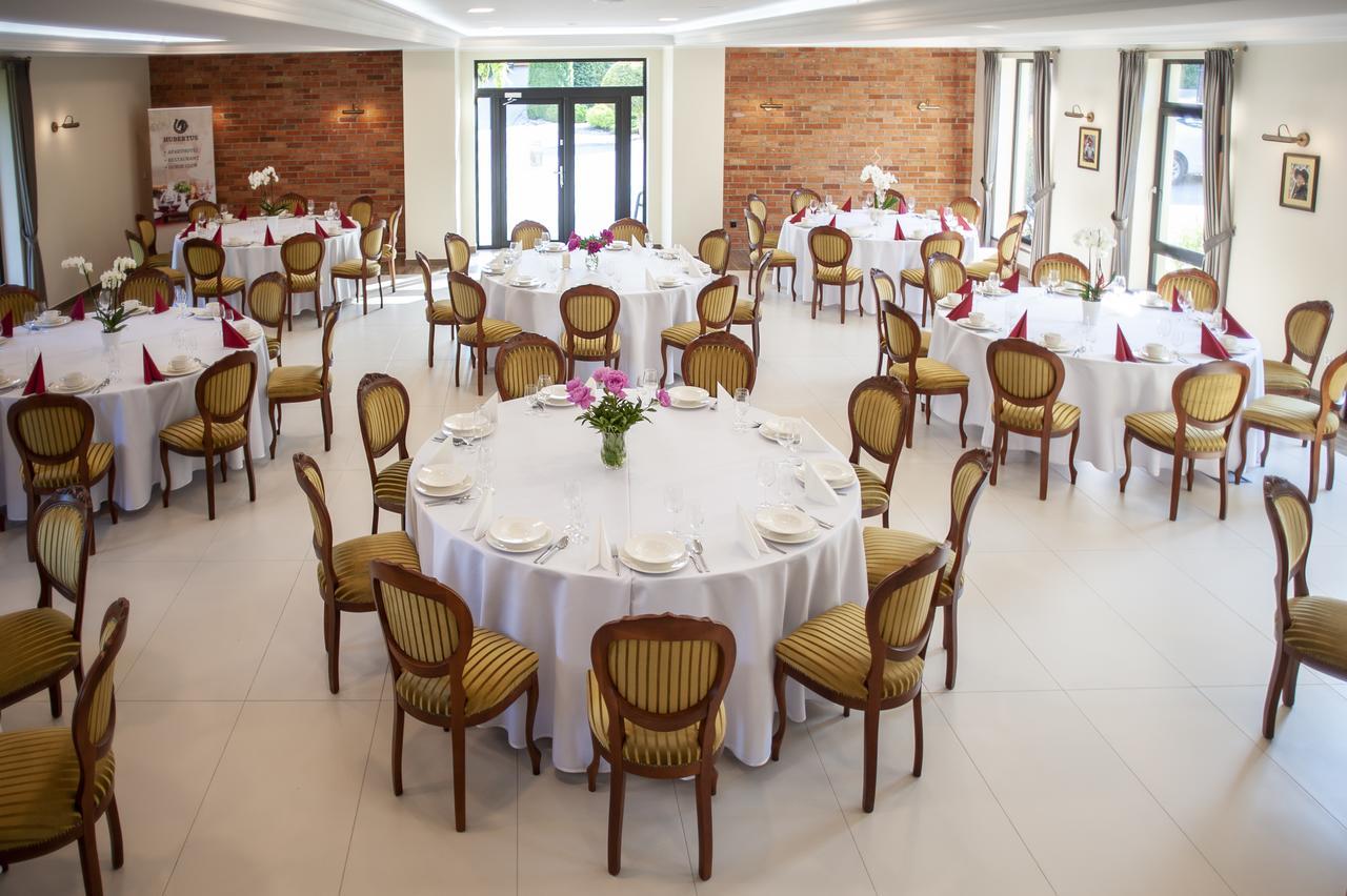 Hubertus Aparthotel & Restaurant & Horse Club Starogard Gdański 외부 사진