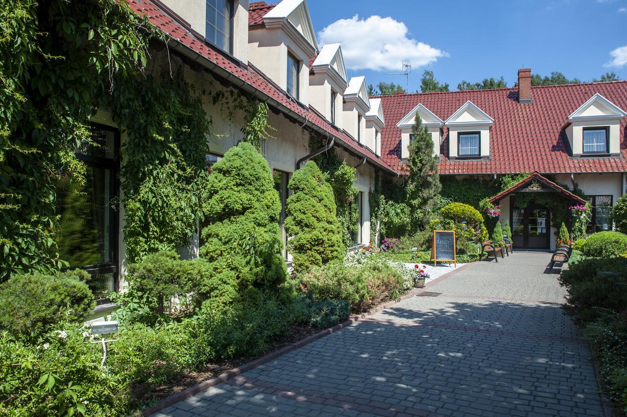 Hubertus Aparthotel & Restaurant & Horse Club Starogard Gdański 외부 사진