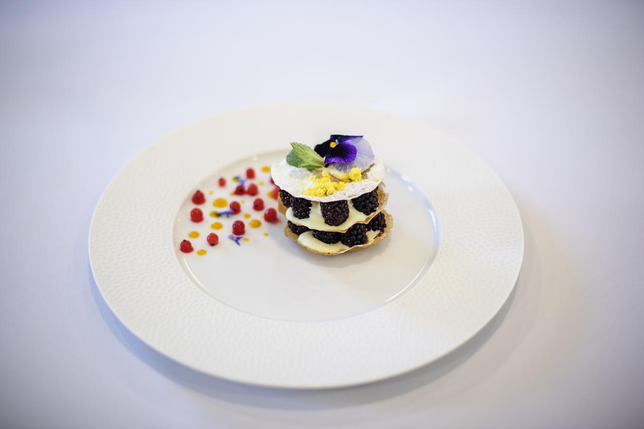 Hubertus Aparthotel & Restaurant & Horse Club Starogard Gdański 외부 사진