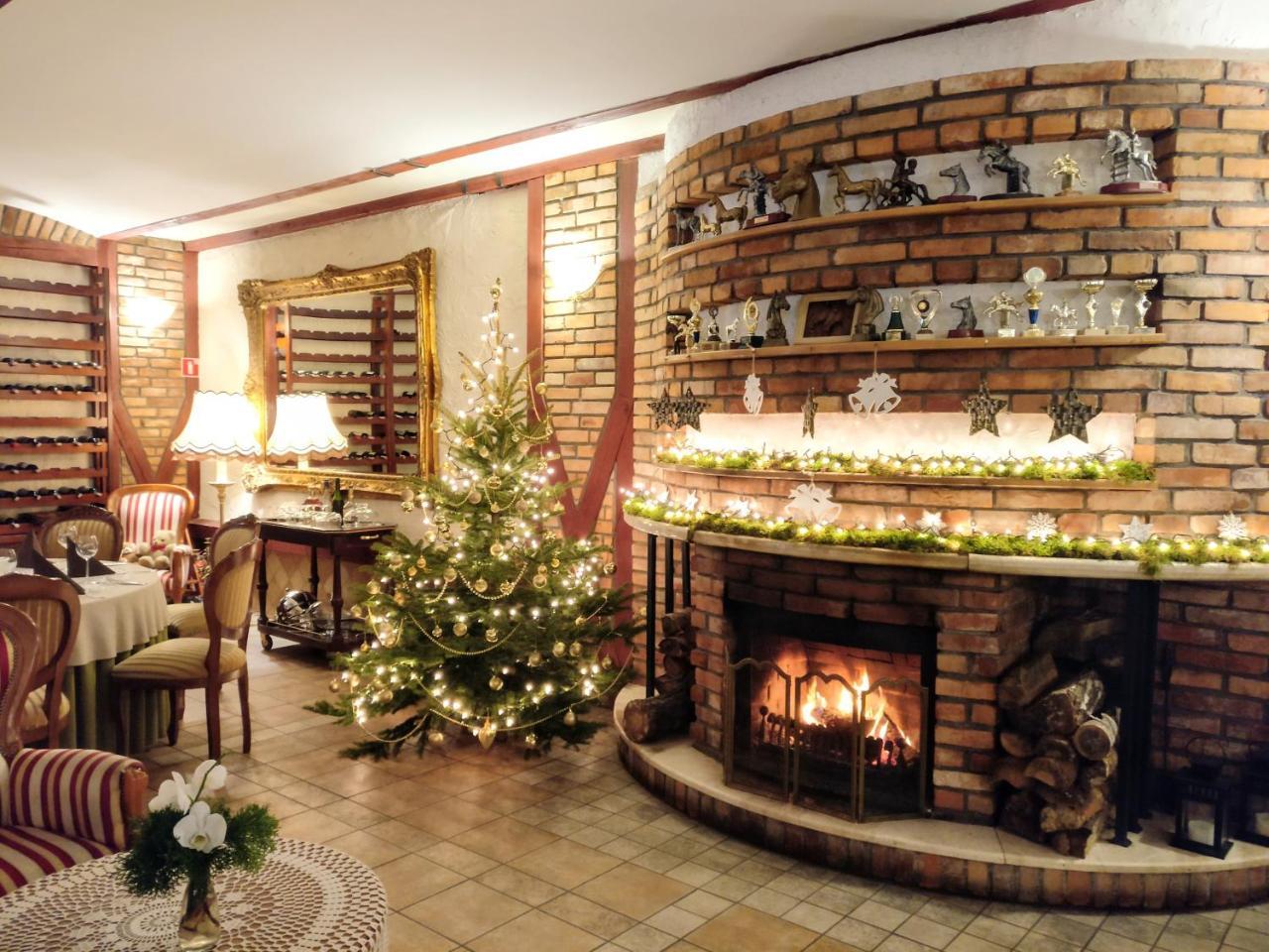 Hubertus Aparthotel & Restaurant & Horse Club Starogard Gdański 외부 사진